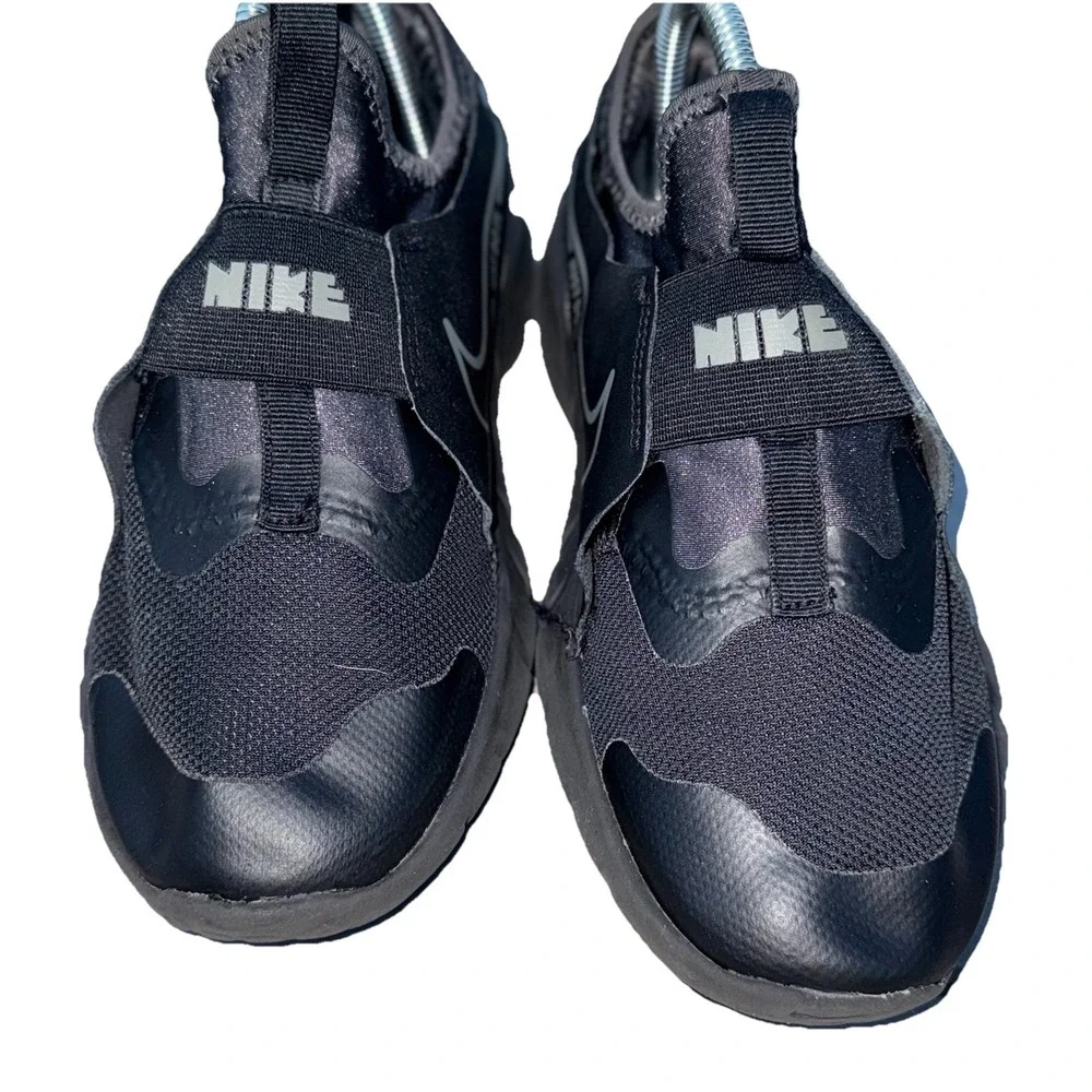 Nike Flex Runner Black Anthracite Youth Running‎ Low Shoes Sneakers Sz 5Y